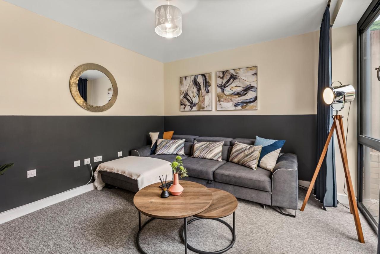 Ferienwohnung Sleek And Stylish 2 Bed With Garden And Parking Sheffield Exterior foto